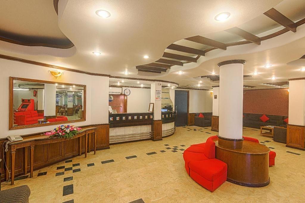 Hotel Sea Crown Кокс-Базар Екстер'єр фото